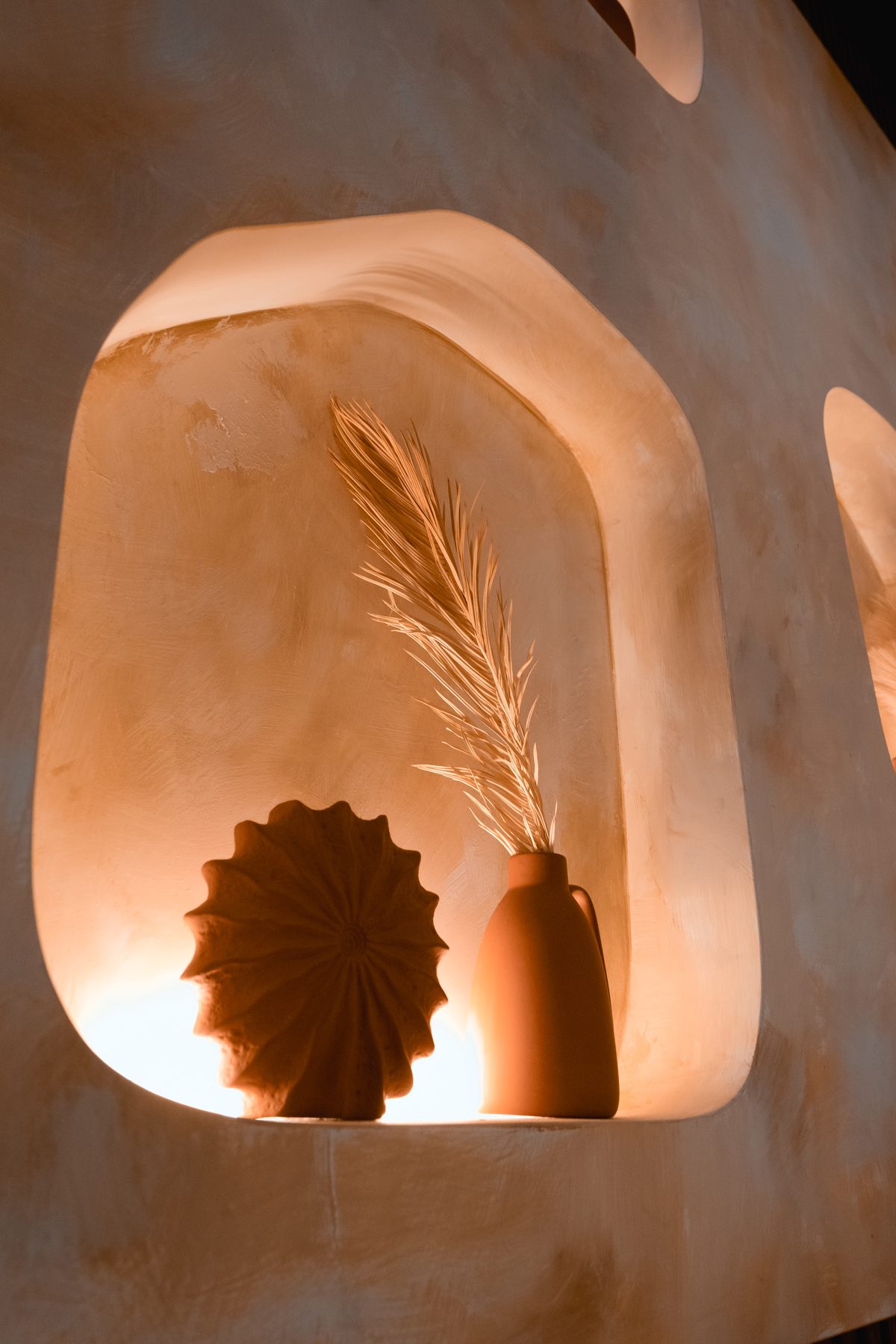 Terracotta wall niche